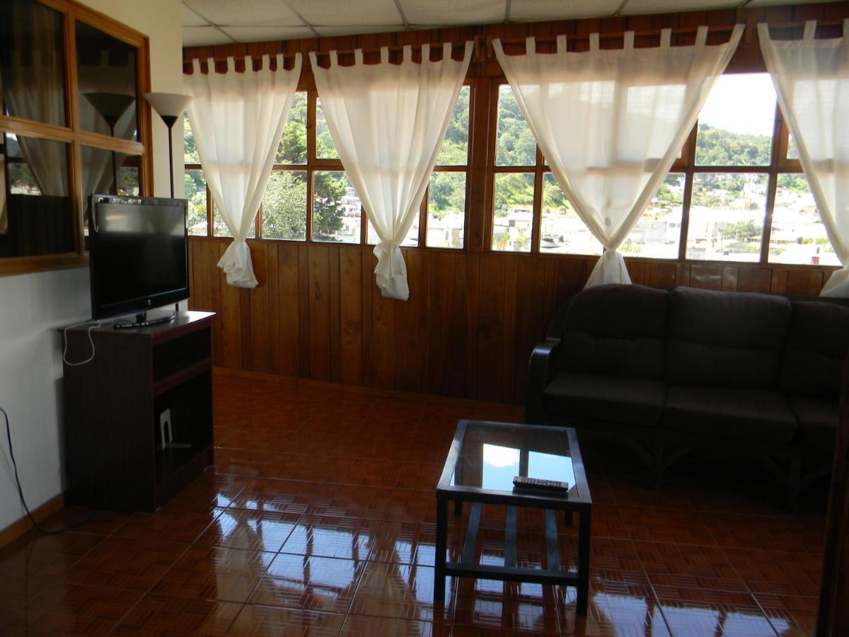 Casa Xelaju Apartments 케트살테낭고 외부 사진