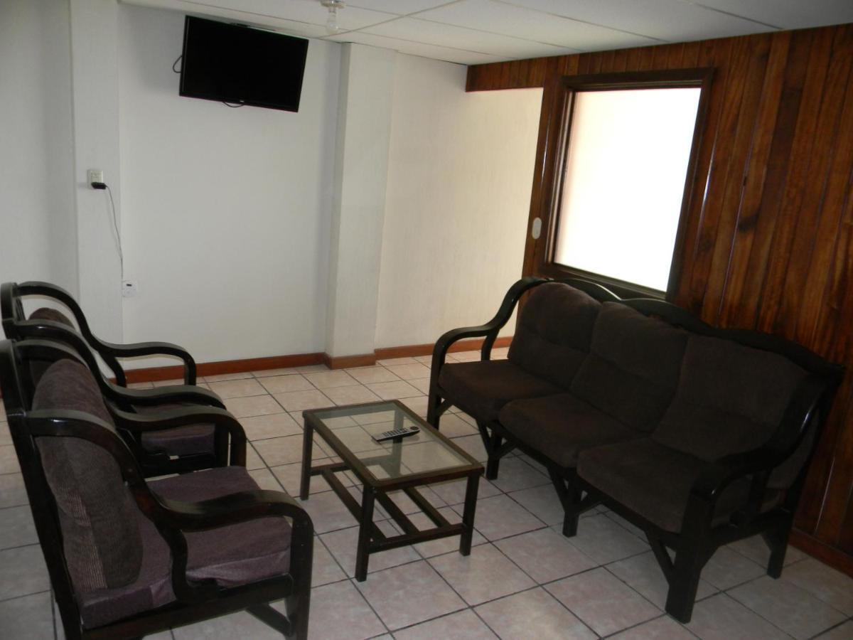 Casa Xelaju Apartments 케트살테낭고 외부 사진